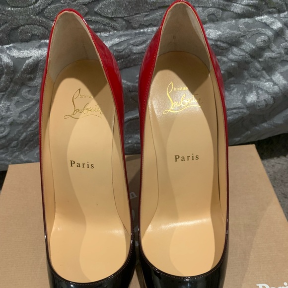Never worn Louboutins, size 8 - Picture 3 of 4